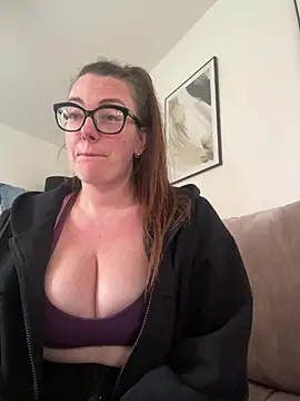 Miss Stassi online show from March 16, 2025, 4:45 pm