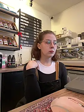 cinnabon  online show from February 10, 2026, 12:53 pm