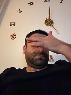 235BABIKO235 online show from December 2, 2025, 4:02 pm