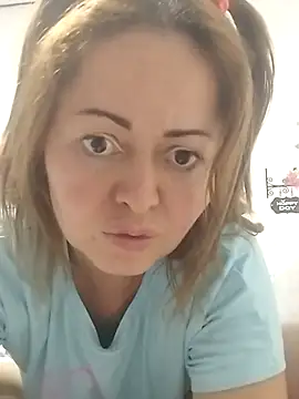 catalinadiaz666 online show from March 13, 2025, 1:21 am