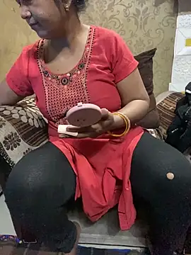 Snapshot of Tameesh_sexy_mistress chatting on February 22, 2026, 4:16 pm Tameesh sexy mistress online show from February 22, 2026, 4:16 pm