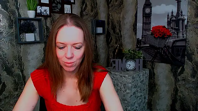 GloriaSi  online show from February 6, 2026, 5:45 am