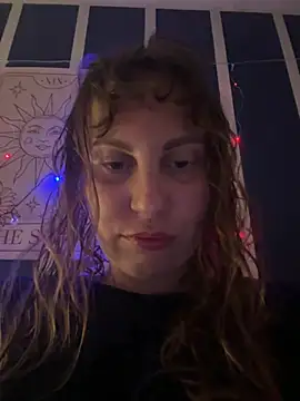 Snapshot of Yanacool007 chatting on February 14, 2025, 9:32 pm Yanacool007 online show from February 14, 2025, 9:32 pm