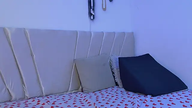 mikoto urab online show from November 20, 2025, 7:24 pm