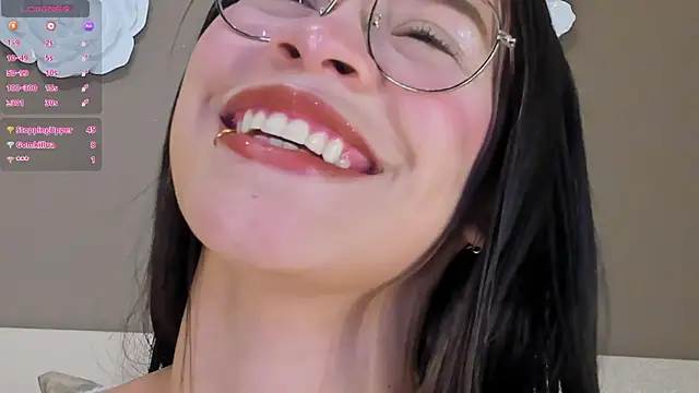 Snapshot of KimHiltton chatting on February 13, 2025, 6:30 am KimHiltton online show from February 13, 2025, 6:30 am