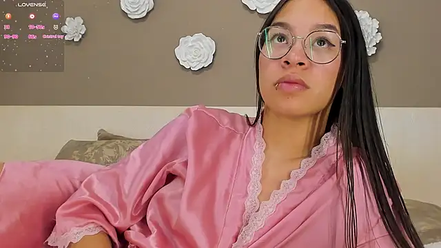 Snapshot of KimHiltton chatting on March 16, 2025, 10:22 am KimHiltton online show from March 16, 2025, 10:22 am