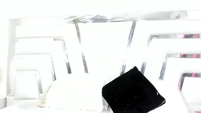 SaraaJhons online show from March 19, 2025, 12:37 am