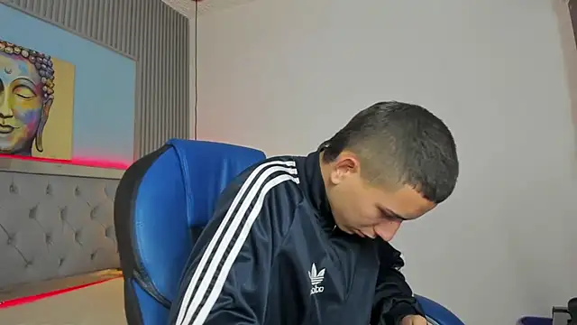 JackSwan18 online show from November 18, 2025, 8:57 pm