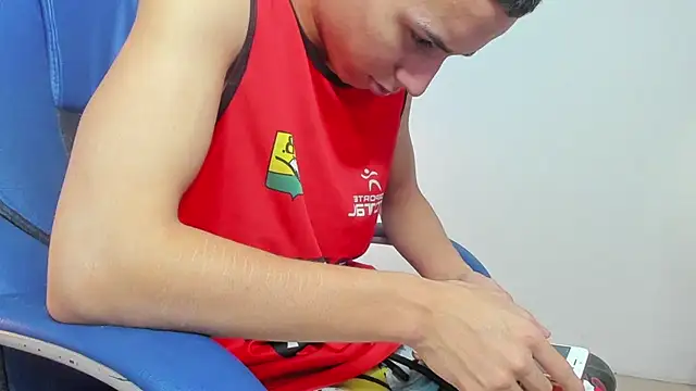 JackSwan18 online show from November 26, 2025, 7:48 pm