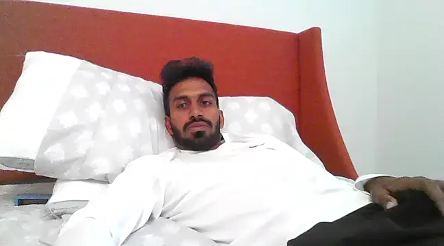 Snapshot of skinny__boy__ chatting on February 25, 2025, 9:02 pm skinny boy online show from February 25, 2025, 9:02 pm