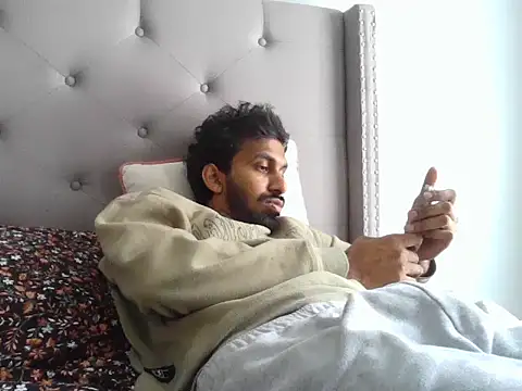 Snapshot of skinny__boy__ chatting on February 23, 2026, 6:16 pm skinny boy online show from February 23, 2026, 6:16 pm