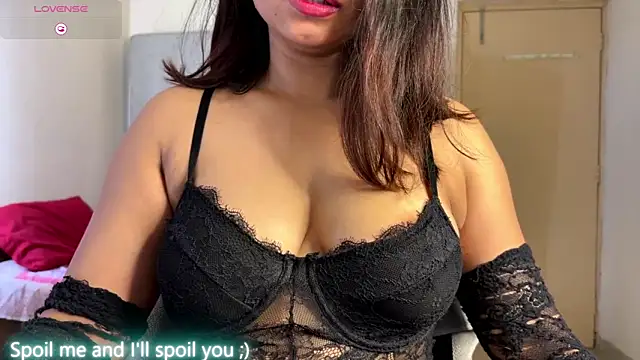 ohh mona online show from October 14, 2025, 3:40 am