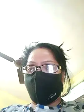 Snapshot of heenage chatting on December 3, 2024, 2:58 am heenage online show from December 3, 2024, 2:58 am