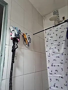 luuhcat09 online show from February 25, 2026, 4:16 pm