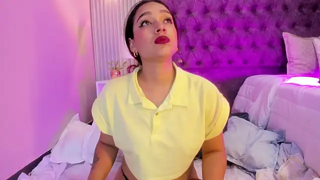 EMILYY FOXY online show from March 21, 2025, 7:46 pm