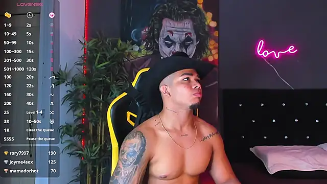 jordan mayers02 online show from February 25, 2025, 1:06 pm