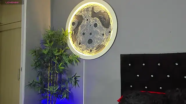 jordan mayers02 online show from November 29, 2025, 9:01 am