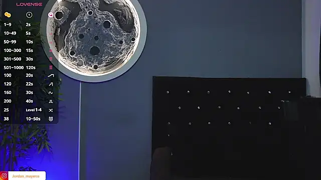 Snapshot of jordan_mayers02 chatting on February 9, 2026, 9:13 am jordan mayers02 online show from February 9, 2026, 9:13 am