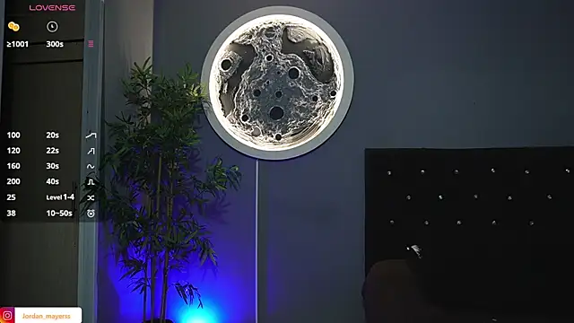 Snapshot of jordan_mayers02 chatting on February 17, 2026, 9:06 am jordan mayers02 online show from February 17, 2026, 9:06 am