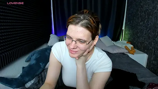 KIKI Krash online show from January 25, 2025, 5:40 pm