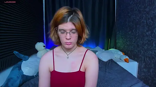 KIKI Krash online show from February 14, 2025, 1:18 pm