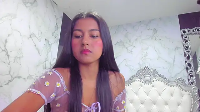 Emmy Cute18 online show from January 27, 2025, 11:22 am