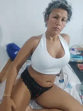 gretasexcy online show from April 9, 2026, 8:20 am