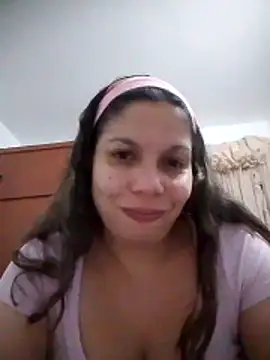 Carliina Soussa online show from November 9, 2025, 3:05 am