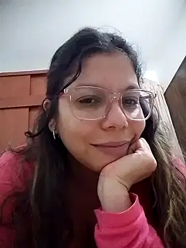 Carliina Soussa online show from April 12, 2026, 1:10 am