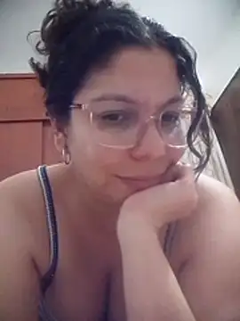 Carliina Soussa online show from May 18, 2026, 12:40 am