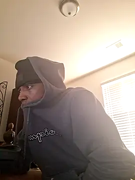 bigboytoy912 online show from March 31, 2026, 11:32 am