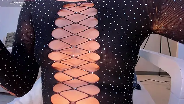 IsabellaHill  online show from December 22, 2024, 8:36 pm