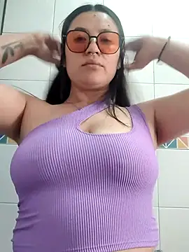 party hornys69 online show from May 2, 2026, 4:23 pm