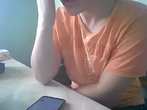 Snapshot of MikaKors chatting on December 22, 2024, 4:50 am MikaKors online show from December 22, 2024, 4:50 am