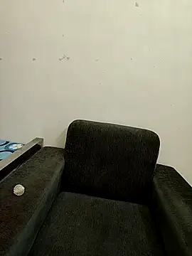 Snapshot of Cute_Kritika chatting on February 19, 2026, 4:08 am Cute Kritika online show from February 19, 2026, 4:08 am