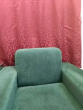 Snapshot of Cute_Kritika chatting on April 1, 2026, 4:02 am Cute Kritika online show from April 1, 2026, 4:02 am