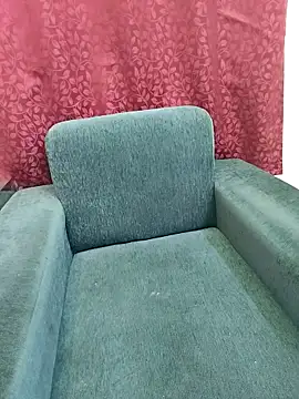 Snapshot of Cute_Kritika chatting on April 6, 2026, 4:32 am Cute Kritika online show from April 6, 2026, 4:32 am