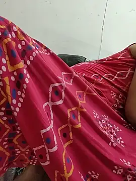 Snapshot of Cute_Kritika chatting on June 29, 2026, 3:57 am Cute Kritika online show from June 29, 2026, 3:57 am