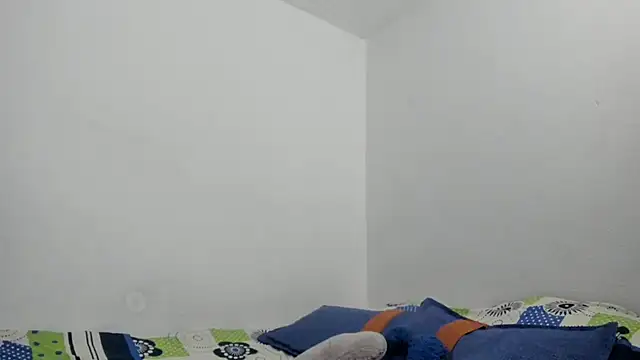 Snapshot of Nathaly_love96 chatting on December 16, 2024, 8:05 pm Nathaly love96 online show from December 16, 2024, 8:05 pm