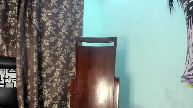 Snapshot of Nathaly_love96 chatting on January 31, 2026, 7:34 pm Nathaly love96 online show from January 31, 2026, 7:34 pm