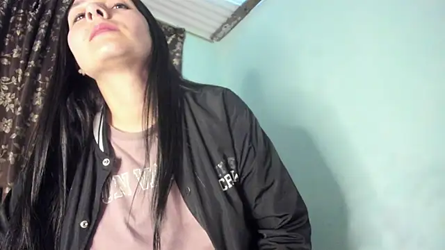 Snapshot of Nathaly_love96 chatting on February 7, 2026, 12:14 am Nathaly love96 online show from February 7, 2026, 12:14 am