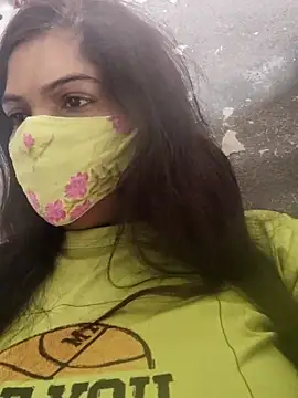 Snapshot of illay_love chatting on March 2, 2026, 7:15 am illay love online show from March 2, 2026, 7:15 am