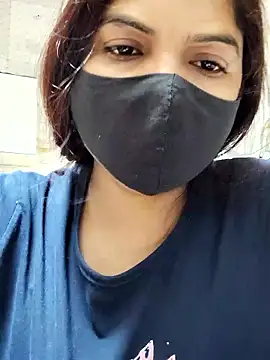 Snapshot of illay_love chatting on March 26, 2026, 4:18 am illay love online show from March 26, 2026, 4:18 am