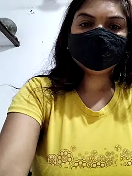 Snapshot of illay_love chatting on April 2, 2026, 7:28 am illay love online show from April 2, 2026, 7:28 am