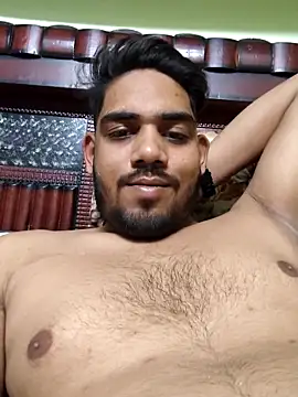 Rajsingh9650 online show from November 12, 2025, 1:33 pm