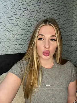 Tatti-Go online show from March 30, 2026, 3:35 pm