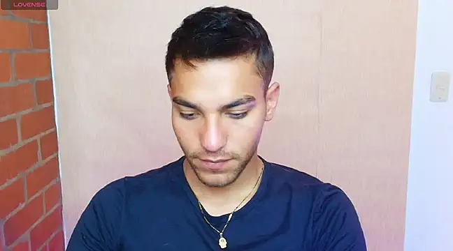 Leandro valenzuela online show from February 28, 2025, 5:26 pm