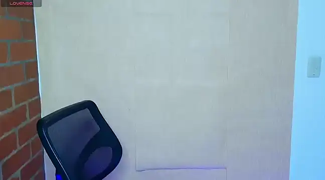 Leandro valenzuela online show from March 2, 2025, 1:36 am