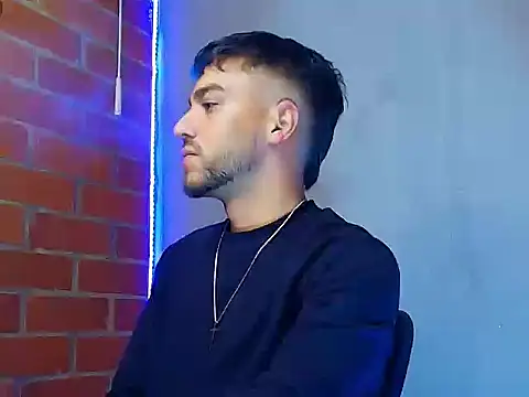 Leandro valenzuela online show from November 15, 2025, 5:16 am