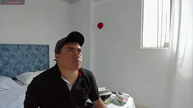 Jhonatan Morales S online show from January 28, 2025, 7:00 pm